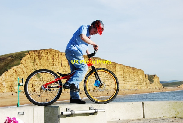 Photo 6"x4" West Bay: Fun on the Pier Bridport c2007