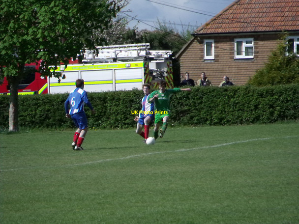 Photo 6"x4" Football match at Wivelsfield Recreation Ground Wivelsfield c2010