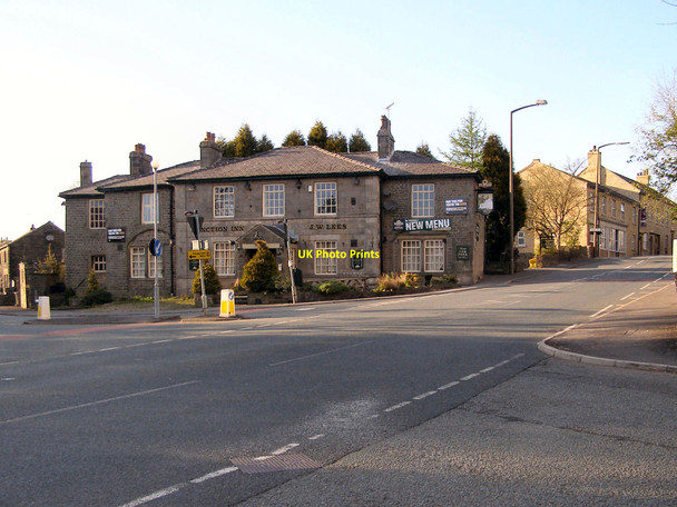 Photo 6"x4" Junction Inn Denshaw c2010