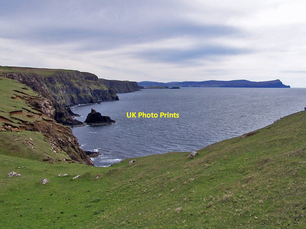 Photo 6"x4" Coast of Waternish peninsula An C\u00e0mastac c2010