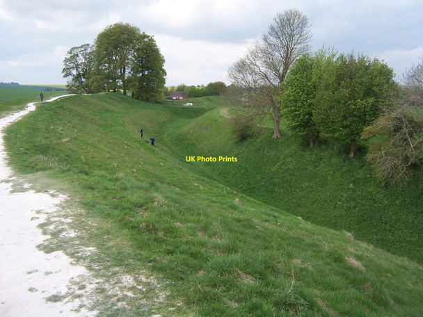 Photo 6"x4" Henge Ditch - Avebury Avebury\/SU1069 c2010