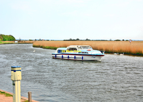 Photo 6"x4" The River Bure, Stokesby Stokesby c2010