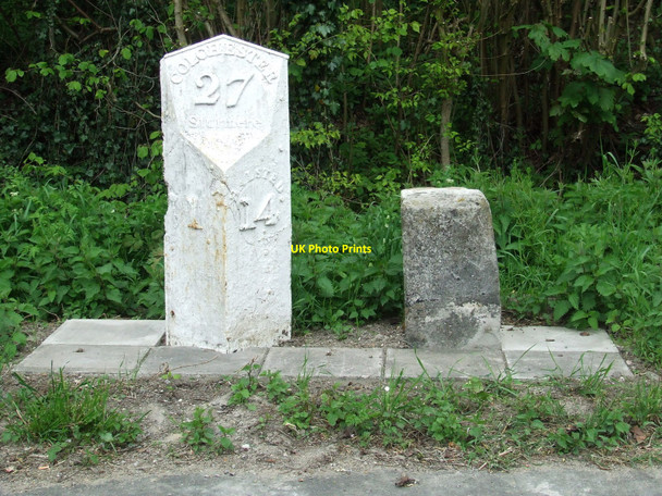 Photo 6"x4" Old Milestones Calford Green c2010