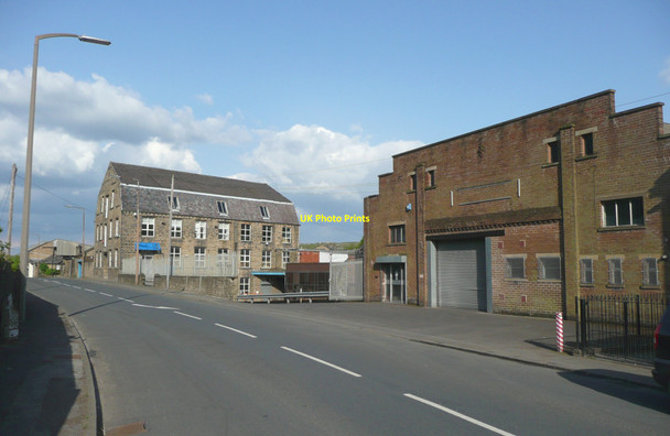Photo 6"x4" Industrial buildings, Halifax Road, Elland Elland c2010