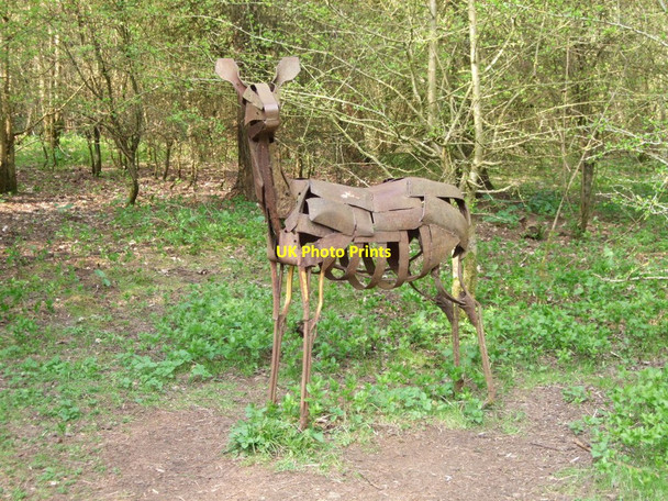 Photo 6"x4" Sherborne Park statue Sherborne\/SP1714 c2010