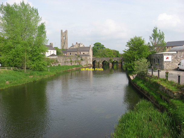 Photo 6"x4" Boyne and bridge at Trim Trim c2010