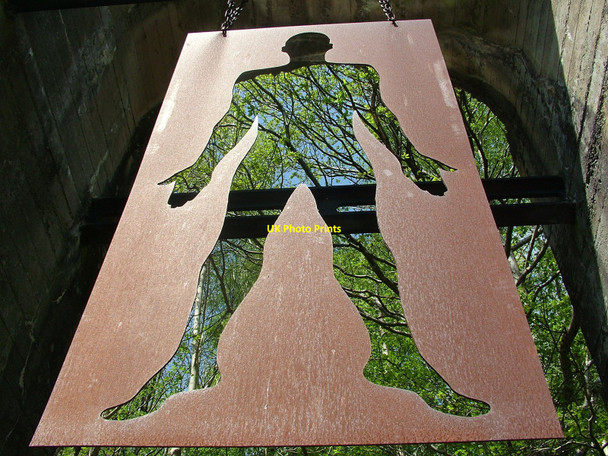 Photo 6"x4" The Iron Man Nantserth c2010