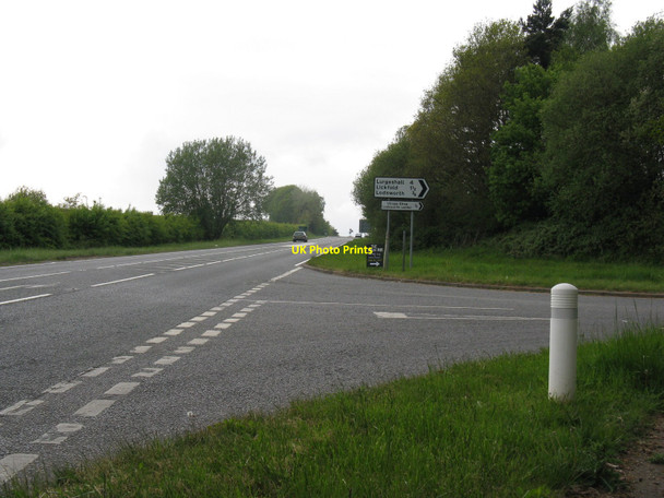 Photo 6"x4" Road junction to Lurgashall, Lickfold and Lodsworth Halfway Bridge c2010