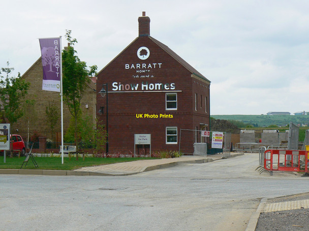 Photo 6"x4" Barratt showhome and sales office, East Wichel, Wichelstowe, Swindon North Wroughton c2010