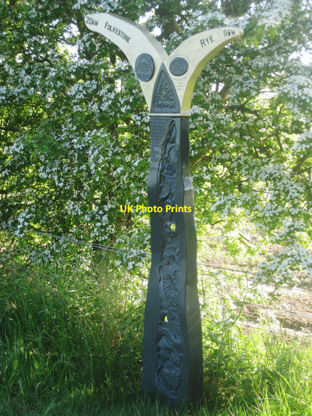Photo 6"x4" National Cycle Network 2 Milepost Old Romney c2010