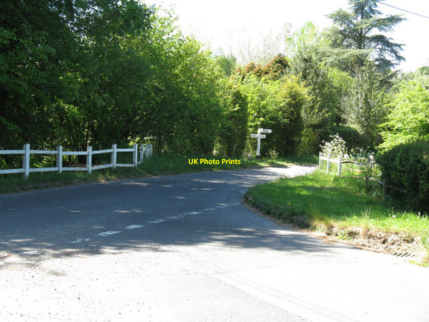 Photo 6"x4" Finger post at Pounsley Pounsley c2010