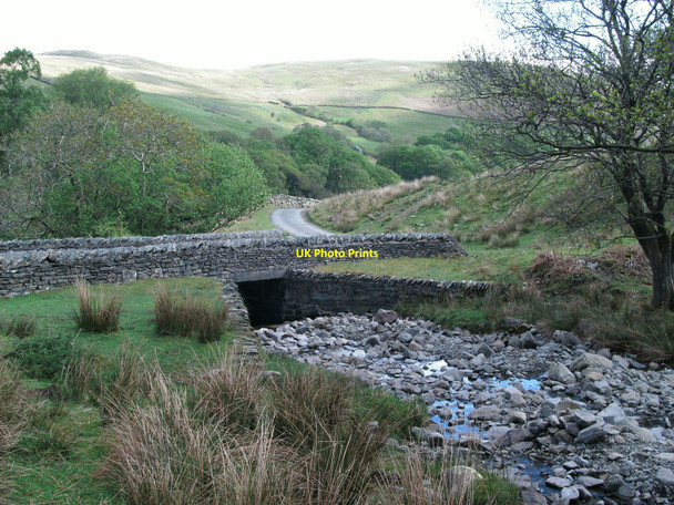 Photo 6"x4" Road bridge in Borrowdale Low Borrowbridge c2010