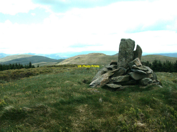 Photo 6"x4" Mabbin Crag summit cairn Combs Hollow c2010