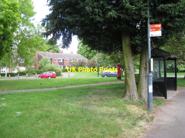 Photo 6"x4" Bus stop, Mallory Road, Bishop's Tachbrook Bishop's Tachbrook c2010