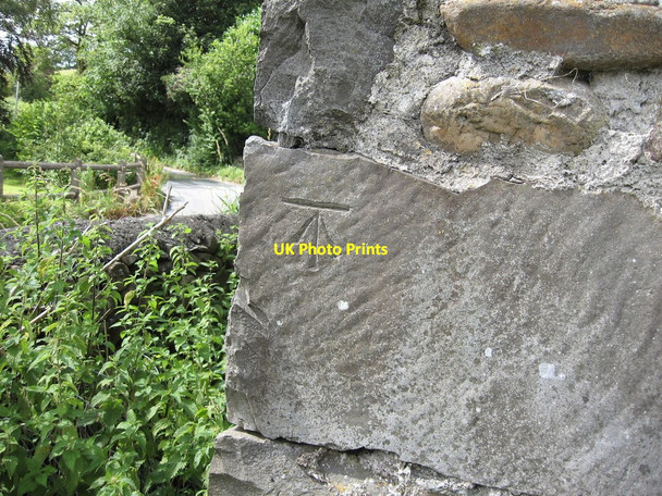 Photo 6"x4" Sedbergh, Howgill Lane and barn Sedbergh c2009