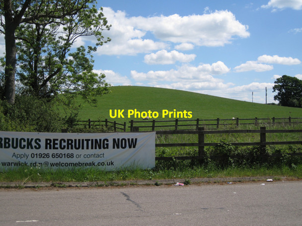 Photo 6"x4" Western shoulder of Barn Hill Chesterton Green c2010