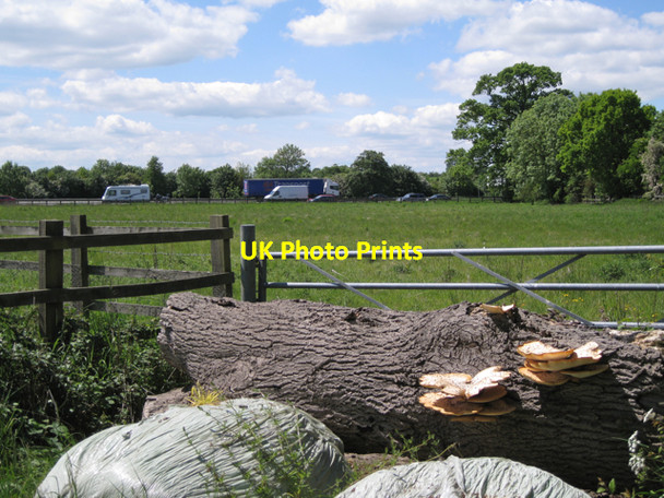 Photo 6"x4" M40 from 'Warwick' southbound services service road Chesterton Green c2010