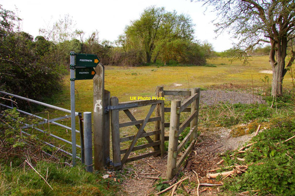 Photo 6"x4" Kissing gate to the footpaths Watlington\/SU6894 c2010