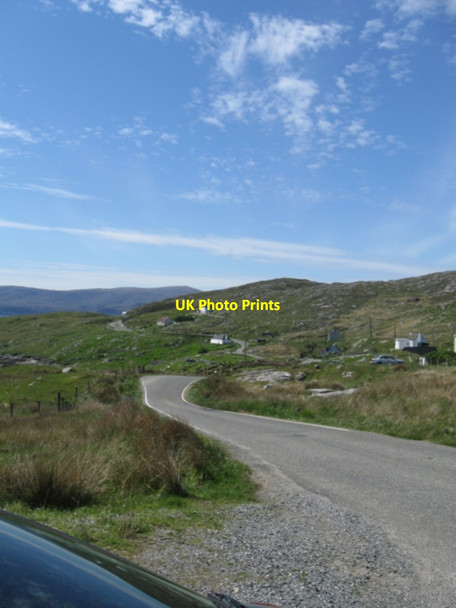 Photo 6"x4" View west along coast single-track with vernacular buildings Ceann a' Gh\u00e0raidh c2010
