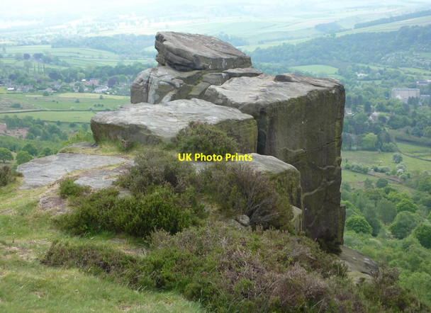 Photo 6"x4" Rock outcrop on Curbar Edge Calver Sough c2010