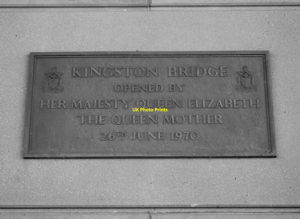 Photo 6"x4" The Kingston Bridge Plaque Glasgow c2010
