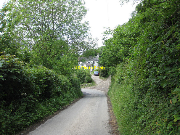 Photo 6"x4" Bend in the road near Hooper's Oak Rushall\/SO6434 c2010