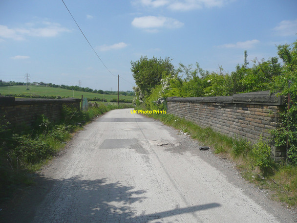 Photo 6"x4" Disused railway bridge, Rooms Lane, Morley Morley\/SE2627 c2010