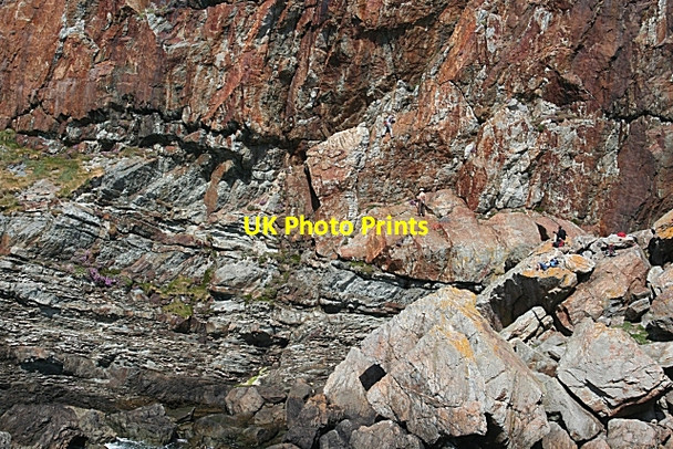 Photo 6"x4" Rock Climbers Rhoscolyn c2010