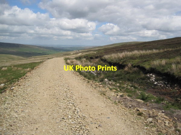 Photo 6"x4" New Track near High Shield High Shield\/NY6548 c2010