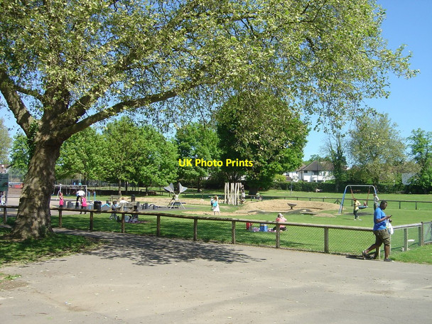 Photo 6"x4" Harrow Weald Recreation Ground Play Area Stanmore\/TQ1691 c2010