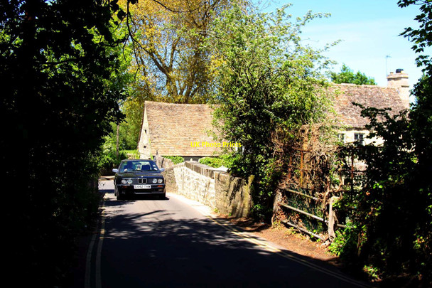 Photo 6"x4" The east Godstow Bridge Wolvercote c2010