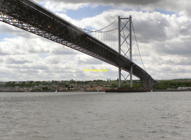 Photo 6"x4" Forth Road Bridge and South Queensferry Queensferry\/NT1278 c2010