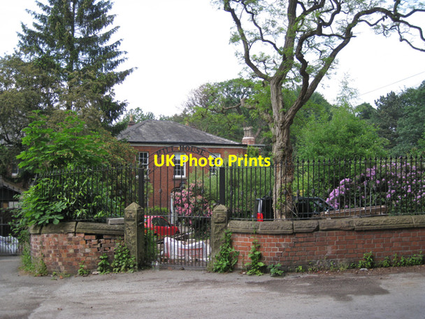 Photo 6"x4" Gate to Mill House, Mill Lane, Cheadle Cheadle\/SJ8688 c2010