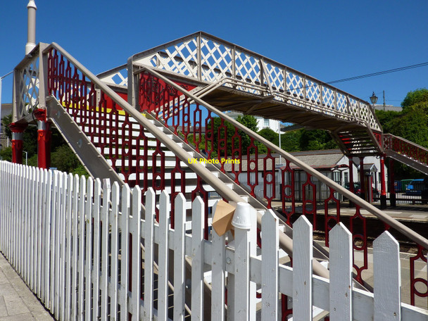 Photo 6"x4" Footbridge, Redruth Station Redruth c2010