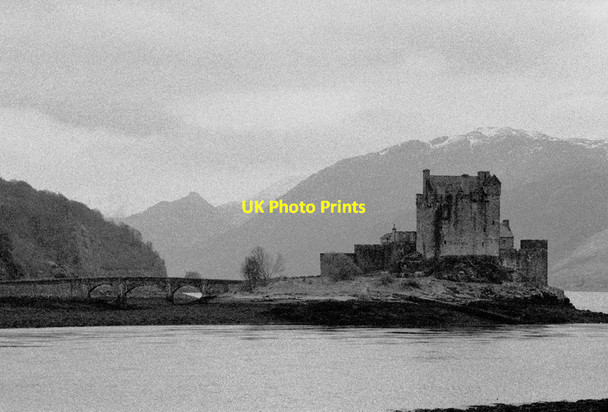 Photo 6"x4" Eilean Donan Castle Dornie\/NG8826 c2001