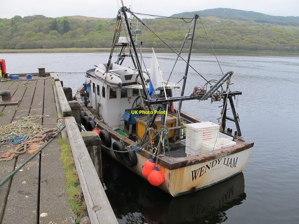 Photo 6"x4" Fishing boat on West Loch Tarbert West Tarbert c2010