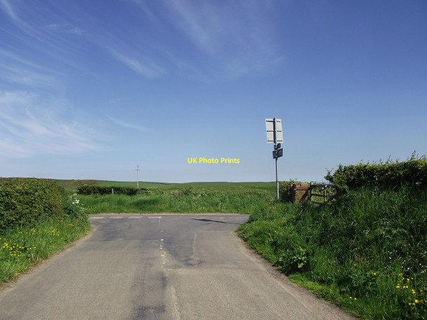 Photo 6"x4" Road Junction Loftus c2010