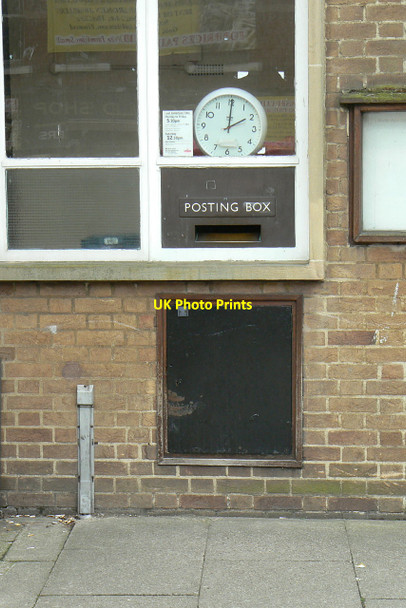 Photo 6"x4" Posting box, Hucknall Post Office - Ref: NG15 1 Hucknall c2010