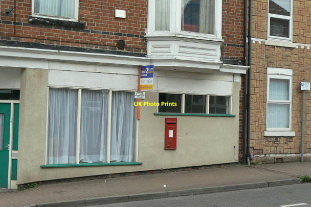 Photo 6"x4" Annesley Road Post Office postbox Ref NG15 2 Hucknall c2010