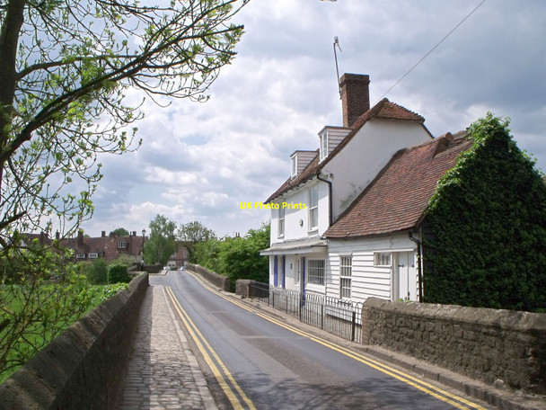 Photo 6"x4" Town Bridge, Yalding, Kent Congelow c2010
