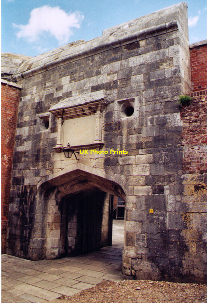 Photo 6"x4" Tudor Castle Gateway, Hurst Castle Colwell\/SZ3287 c2010