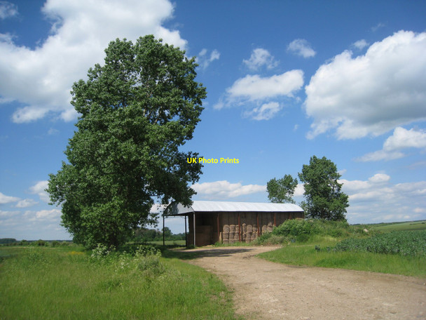 Photo 6"x4" Middle Buildings Barnby in the Willows c2010
