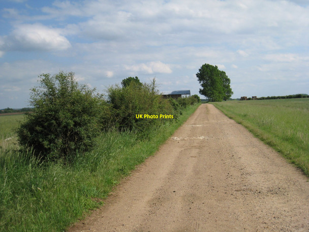 Photo 6"x4" Track towards the Middle Buildings Barnby in the Willows c2010