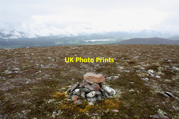 Photo 6"x4" Cairn, Geal-charn Beag Carn nan S\u00f9ilean Dubha c2010