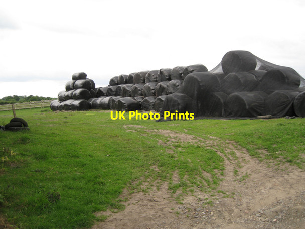 Photo 6"x4" Under wraps, Brome Hall Farm Kingswood\/SP1871 c2010