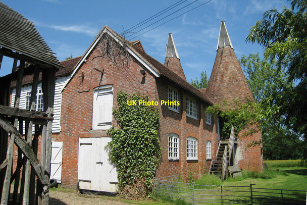 Photo 6"x4" Boy Court Oast, Boy Court Lane, Headcorn, Kent Tong\/TQ8346 c2010