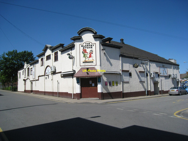 Photo 6"x4" The Blarney Stone Scunthorpe c2010