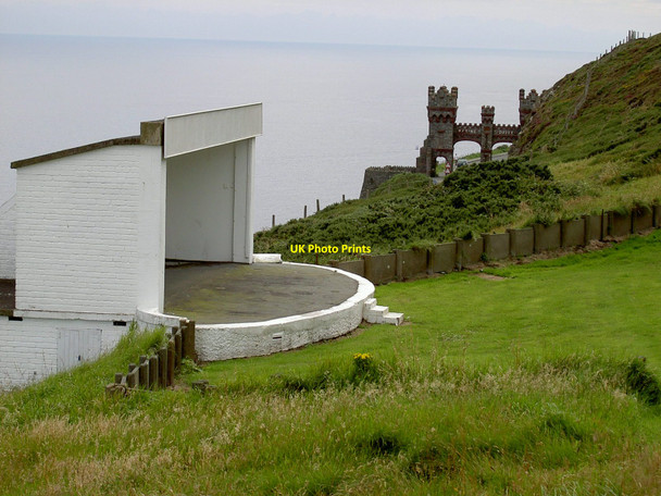 Photo 6"x4" Amphitheatre stage and Marine Drive arch Douglas\/SC3875 c2007