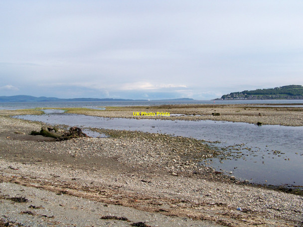 Photo 6"x4" Ardyne Burn Mouth Port Bannatyne c2010