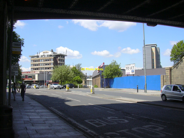 Photo 6"x4" Keirby Hotel, Burnley from The Culvert Burnley c2010